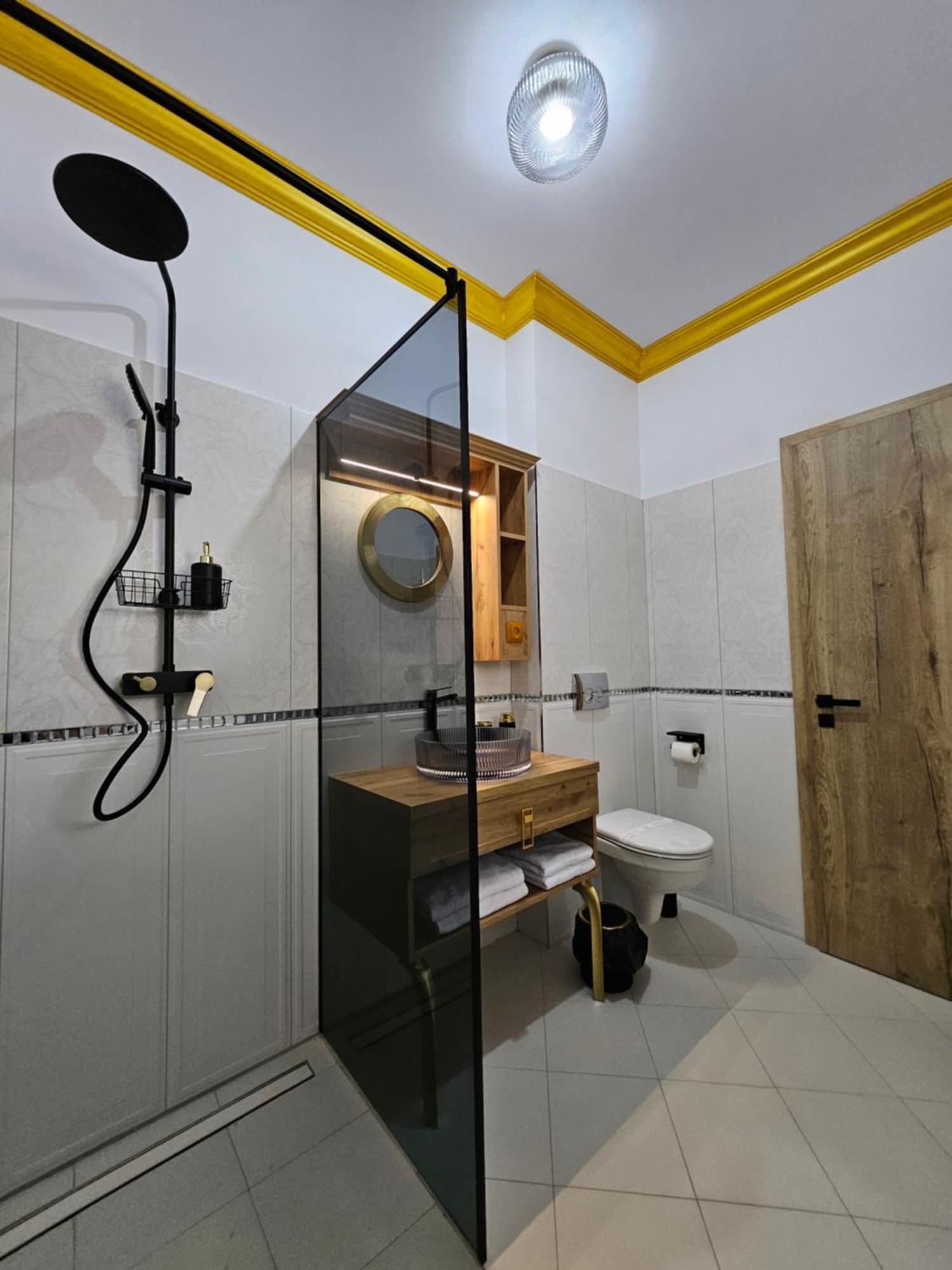 Hotel Colt De Rai à Resita Extérieur photo